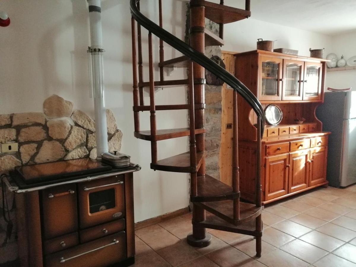 Iseolakerental - Chalet Di Elena Solto Collina Εξωτερικό φωτογραφία